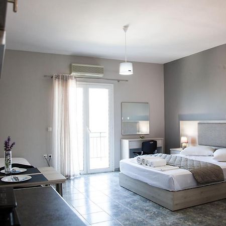 Nikoleta'S Studios Argostoli  Exterior photo