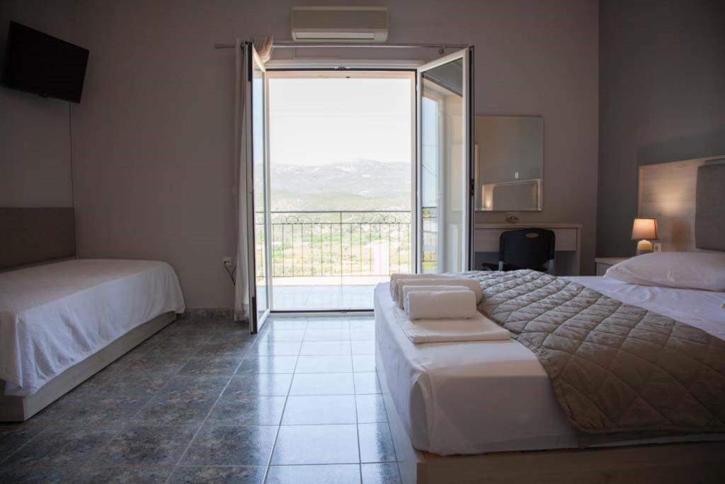 Nikoleta'S Studios Argostoli  Exterior photo