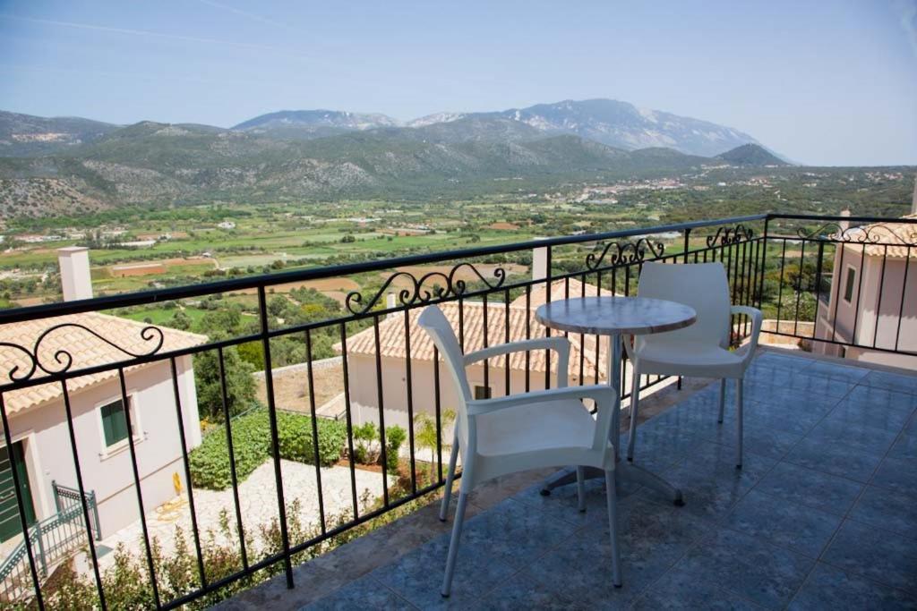 Nikoleta'S Studios Argostoli  Exterior photo